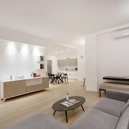 Apartment Station Bari