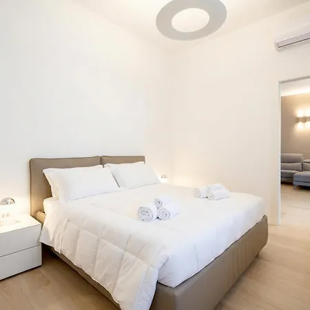 Apartment Station Bari